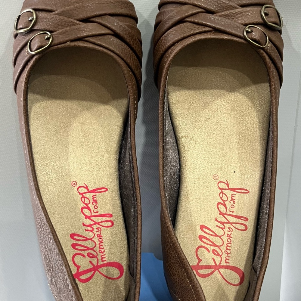 Jellypop Women's Tan Flats with Buckle Detail